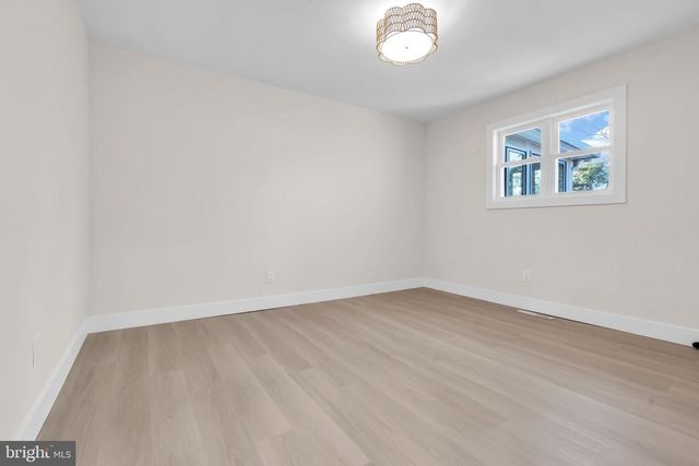 9 14TH ST, Williamstown, NJ 08094