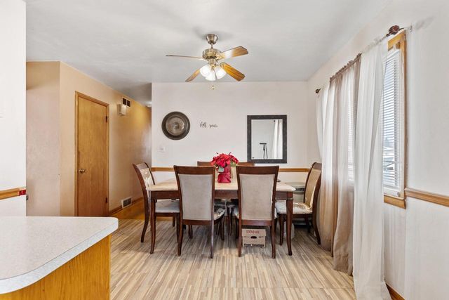 1608 W Whitaker AVENUE, Milwaukee, WI 53221