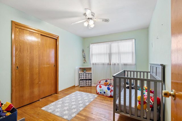 1608 W Whitaker AVENUE, Milwaukee, WI 53221