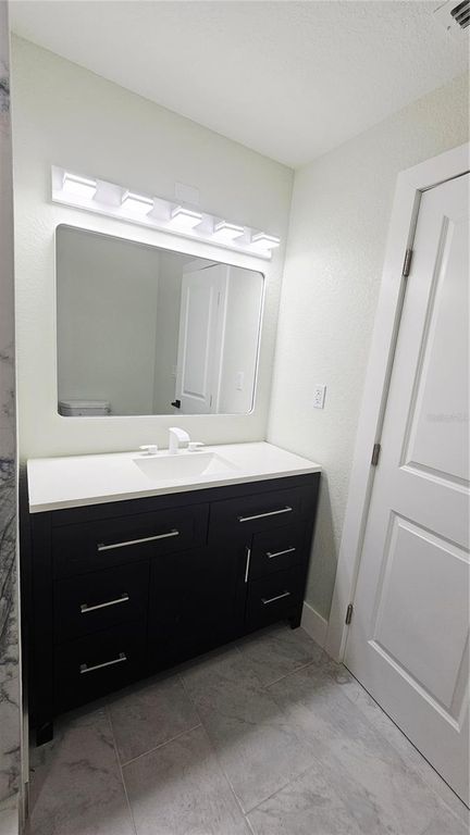 Image 19 of property listing at 8419 N OLA AVENUE, Tampa, FL 33604