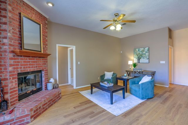 3520 JAL Place NW, Albuquerque, NM 87120