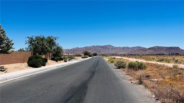 3112721 28 Central Road, Apple Valley, CA 92307