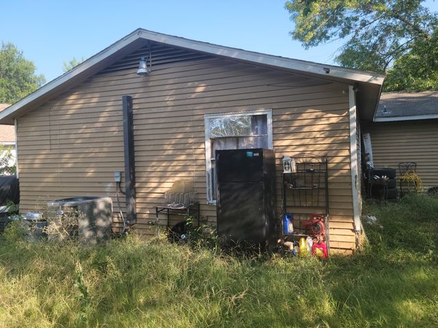 1519 Presidio Avenue, Dallas, TX 75216