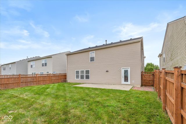 2372 Cedarmill Drive, Franklin, IN 46131