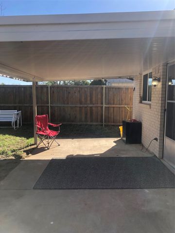 601 Bur Oak Drive, Irving, TX 75060