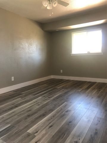 601 Bur Oak Drive, Irving, TX 75060