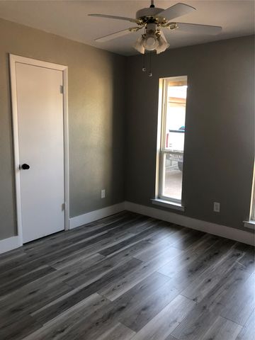 601 Bur Oak Drive, Irving, TX 75060