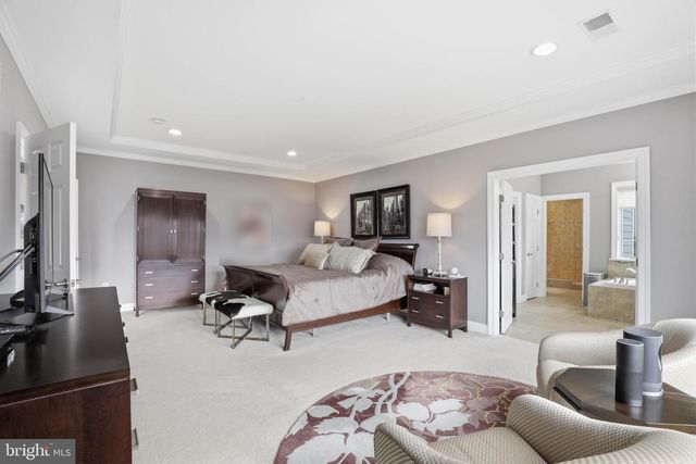 6125 RUN CROSS LN, Enola, PA 17025