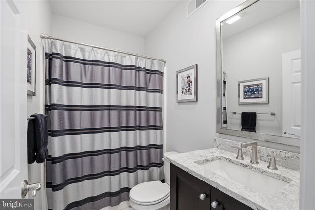 6125 RUN CROSS LN, Enola, PA 17025