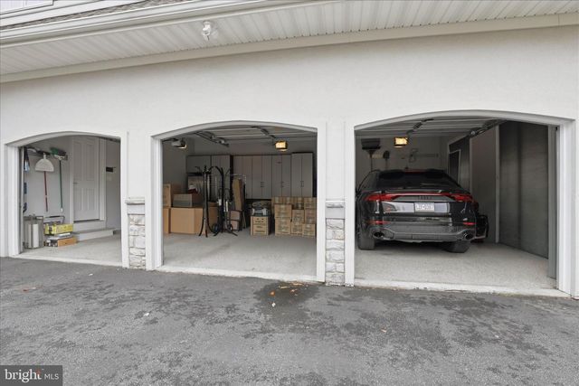 6125 RUN CROSS LN, Enola, PA 17025