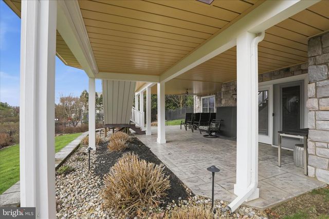6125 RUN CROSS LN, Enola, PA 17025