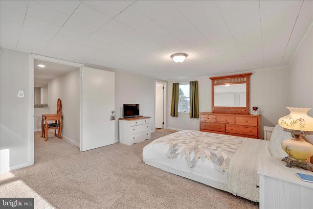 900 S 1ST AVE, Lebanon, PA 17042