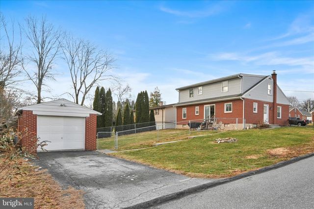 900 S 1ST AVE, Lebanon, PA 17042