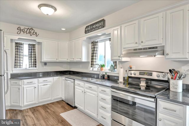 900 S 1ST AVE, Lebanon, PA 17042