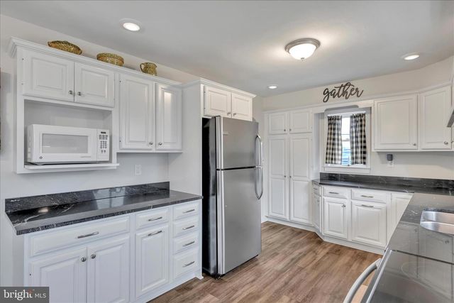 900 S 1ST AVE, Lebanon, PA 17042