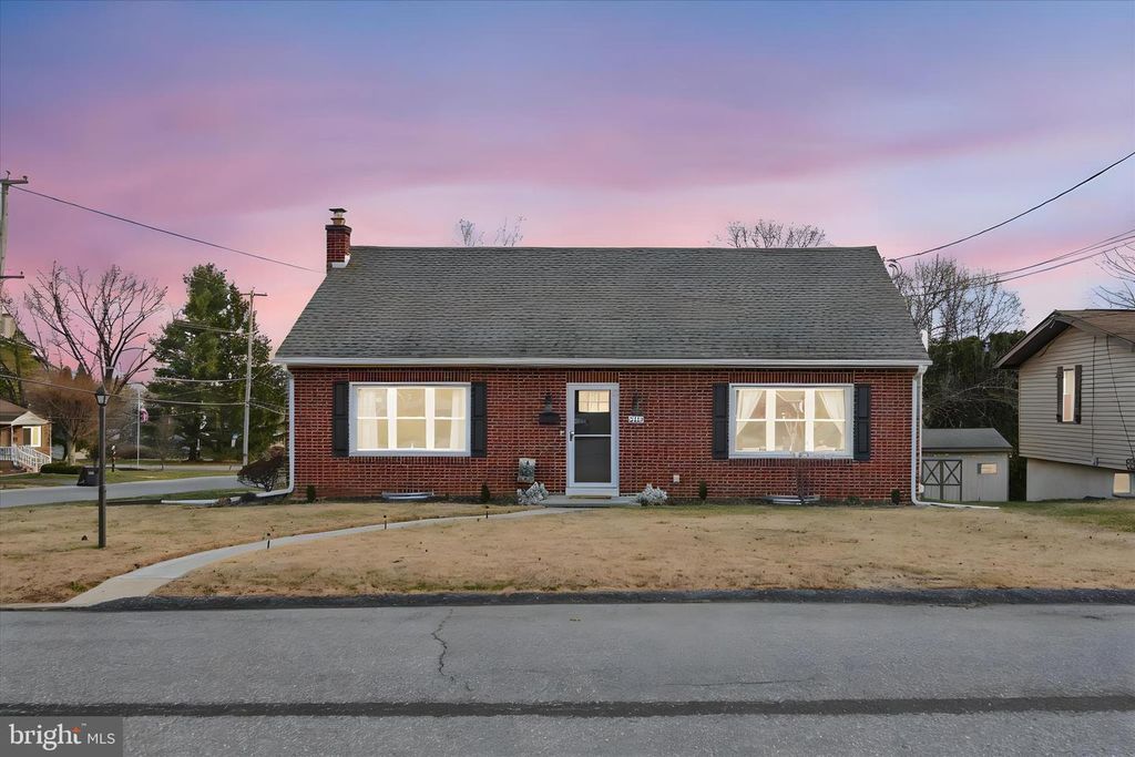 900 S 1ST AVE, Lebanon, PA 17042