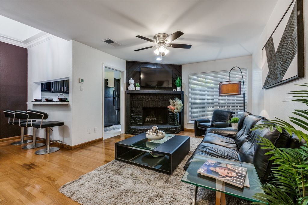 336 Melrose Drive 23C, Richardson, TX 75080