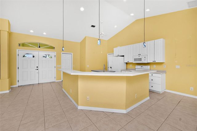 225 FAIRWAY ROAD, Rotonda West, FL 33947