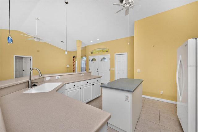 225 FAIRWAY ROAD, Rotonda West, FL 33947