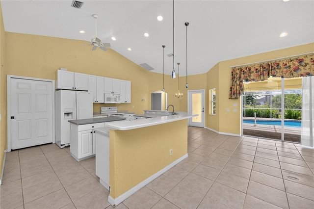 225 FAIRWAY ROAD, Rotonda West, FL 33947