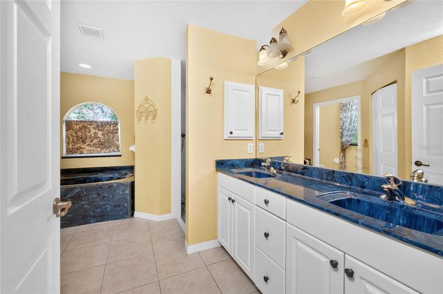 225 FAIRWAY ROAD, Rotonda West, FL 33947