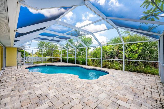 225 FAIRWAY ROAD, Rotonda West, FL 33947