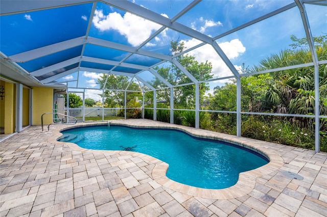 225 FAIRWAY ROAD, Rotonda West, FL 33947
