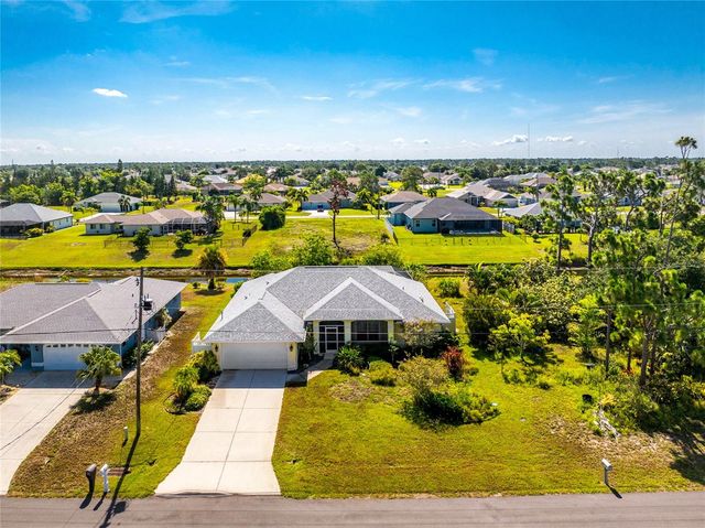225 FAIRWAY ROAD, Rotonda West, FL 33947