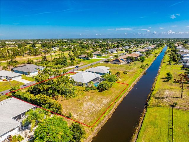 225 FAIRWAY ROAD, Rotonda West, FL 33947