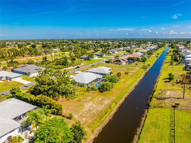 225 FAIRWAY ROAD, Rotonda West, FL 33947