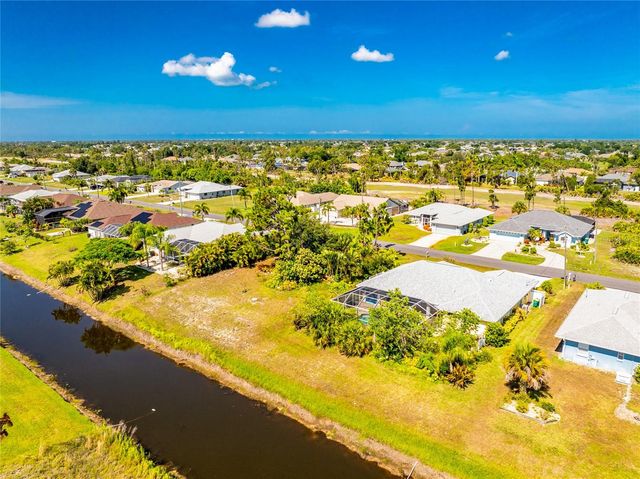 225 FAIRWAY ROAD, Rotonda West, FL 33947
