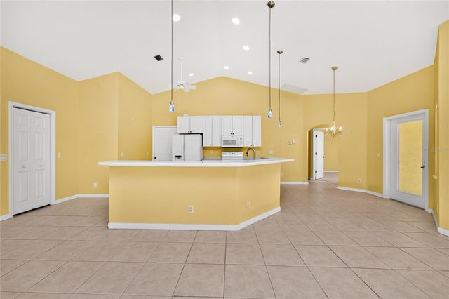 225 FAIRWAY ROAD, Rotonda West, FL 33947