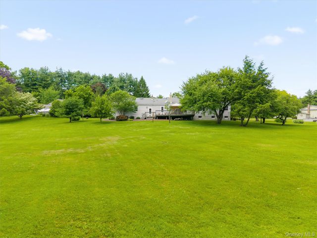 18 Maureen Lane, Middletown, NY 10940