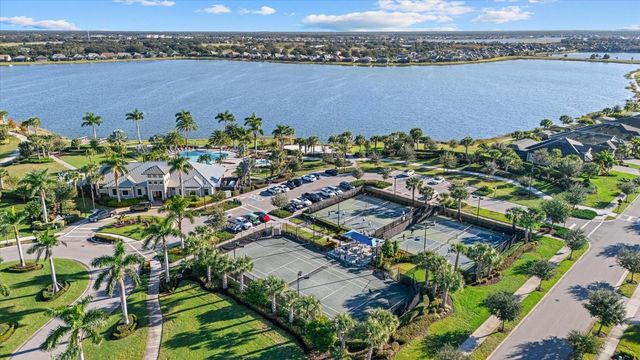 7892 MAINSAIL LANE, Sarasota, FL 34240