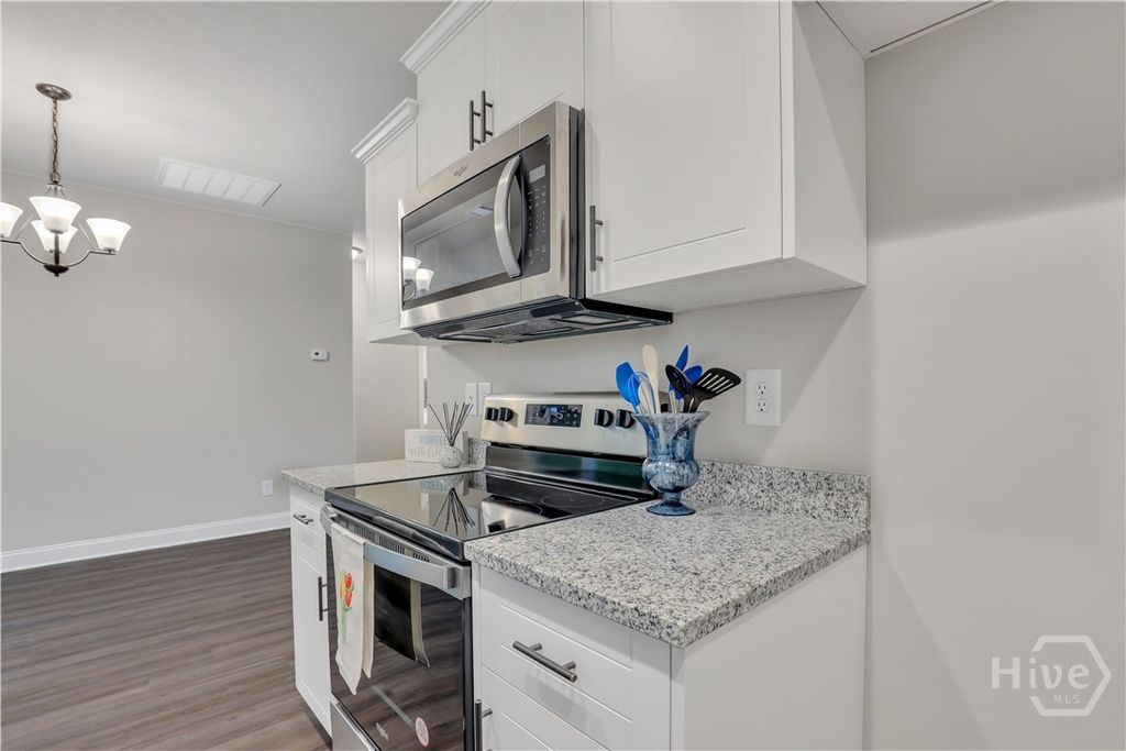 Image 17 of property listing at 122 Smithfield Drive B, Rincon, GA 31326