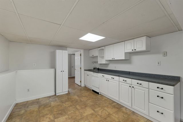 46 Brinton Drive, Nashua, NH 03064