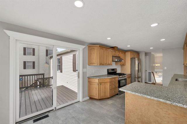 46 Brinton Drive, Nashua, NH 03064