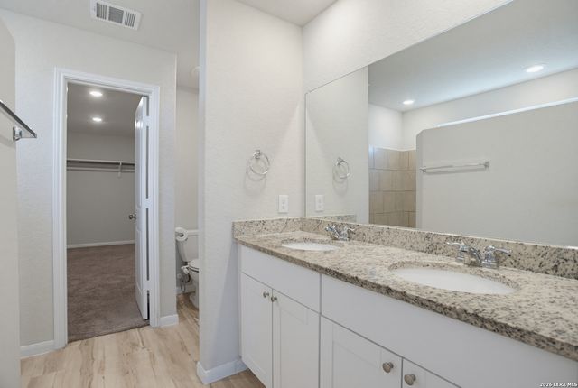 13138 Rosemary Cv, St Hedwig, TX 78152