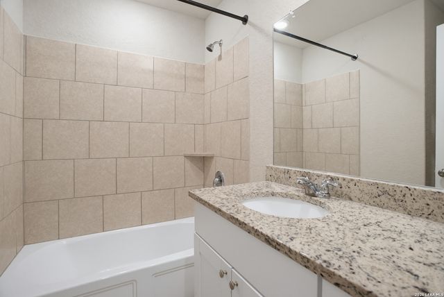 13138 Rosemary Cv, St Hedwig, TX 78152