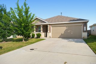 13138 Rosemary Cv, St Hedwig, TX 78152