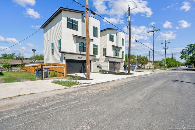 307 S Olive St, San Antonio, TX 78203