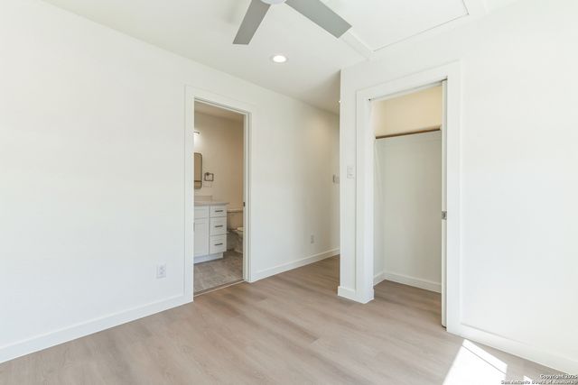 307 S Olive St, San Antonio, TX 78203