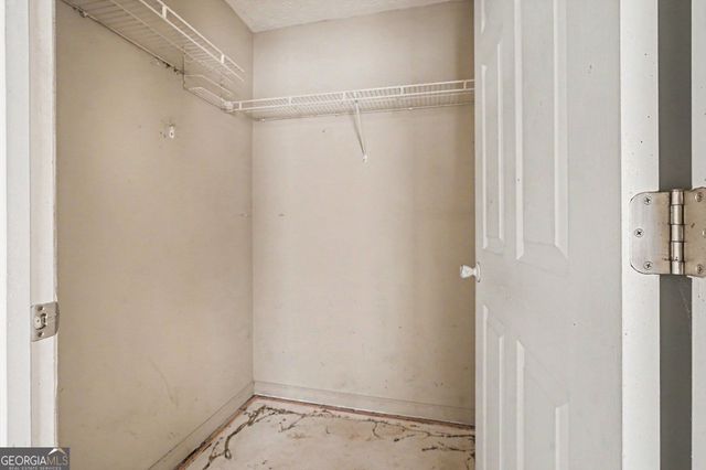2202 Fairington Village Drive, Lithonia, GA 30038