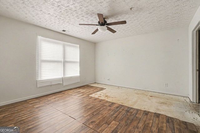 2202 Fairington Village Drive, Lithonia, GA 30038