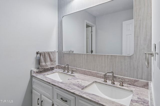107 Jason Lane, Jonesborough, TN 37659