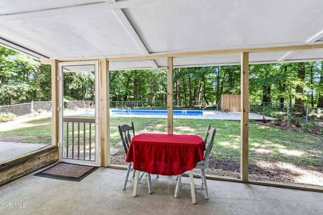 107 Jason Lane, Jonesborough, TN 37659