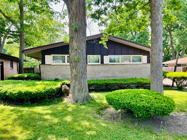 336 Flossmoor Avenue, Waukegan, IL 60085