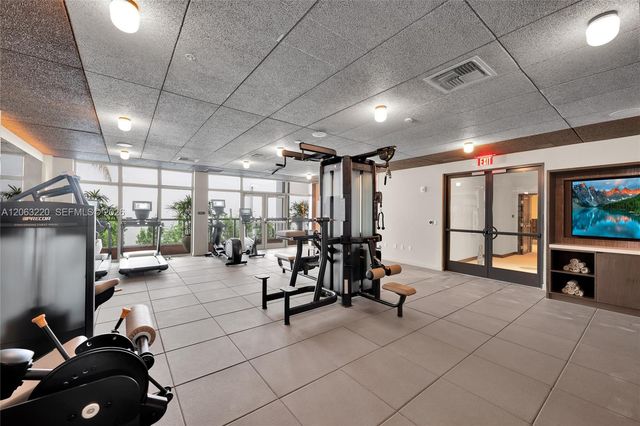 1611 SW 2nd Avenue 414, Miami, FL 33129