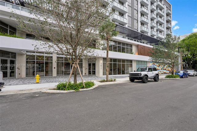 1611 SW 2nd Avenue 414, Miami, FL 33129