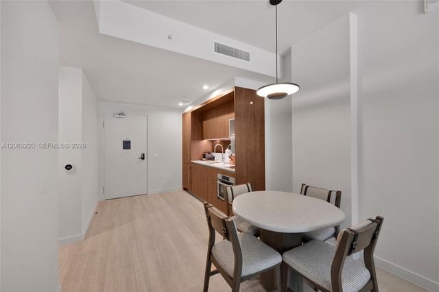 1611 SW 2nd Avenue 414, Miami, FL 33129